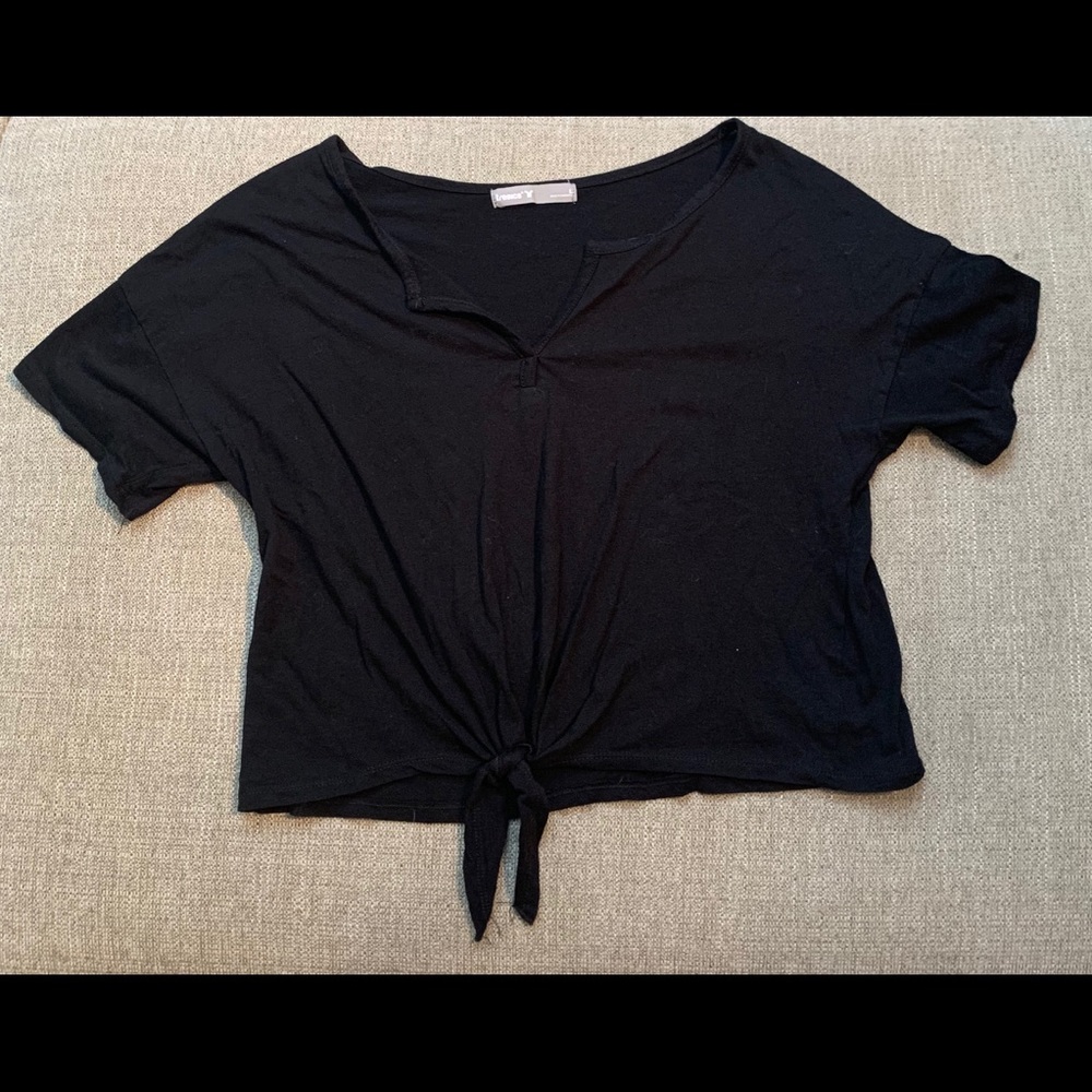 Simple Black Crop Top